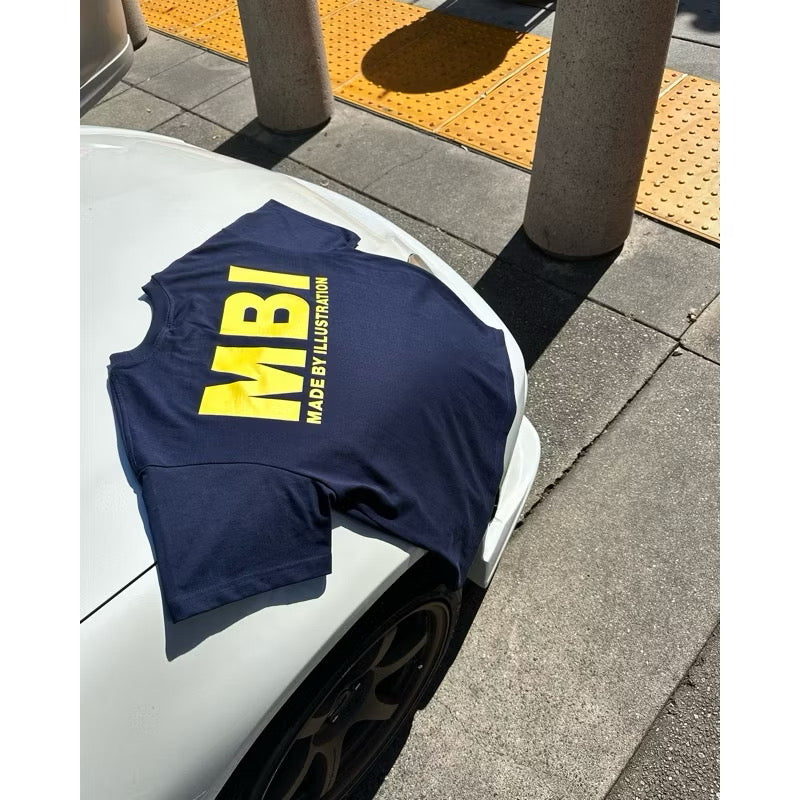 MBI | SIGNATURE MBI LOGO T - WHITE